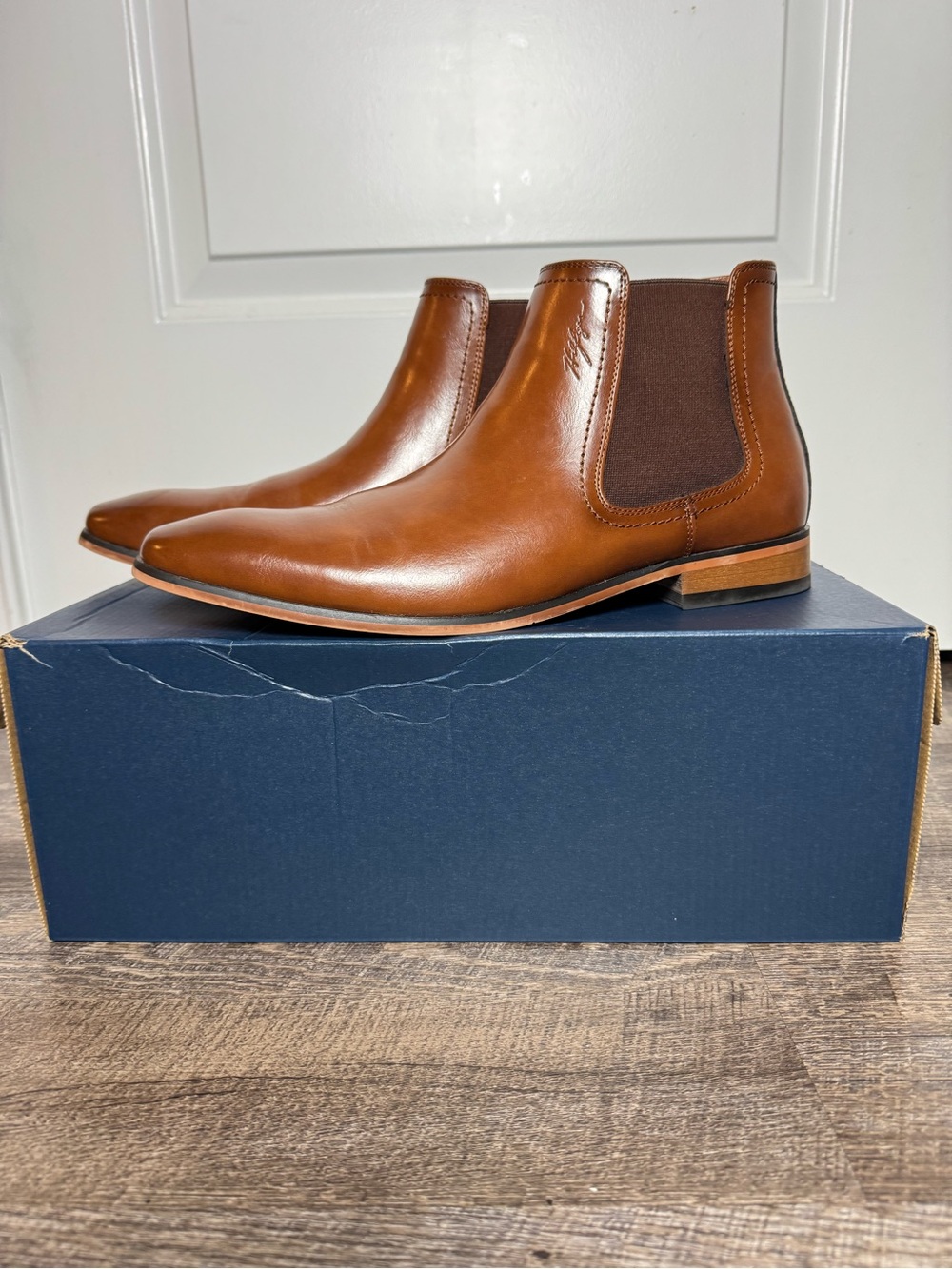 Tommy Hilfiger Tyler Chelsea Boots Cognac Brown Leather Men’s 10.5